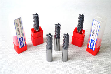 Kecepatan tinggi Baja Lapangan End Mill Standard dengan 45 ° Helix Angle / Standar Panjang Type